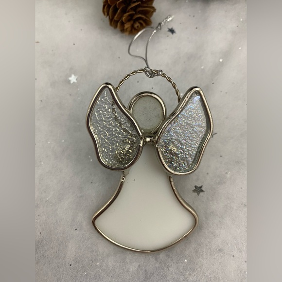 Angel Church Charm White Stained Glass Ornament - Picture 2 of 5